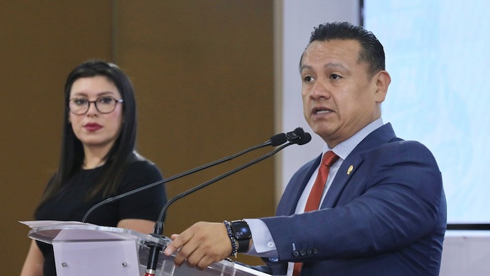 Carlos Torres Piña